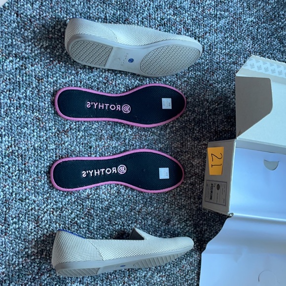 Rothy’s loafers Linen color size 8 - Picture 5 of 5